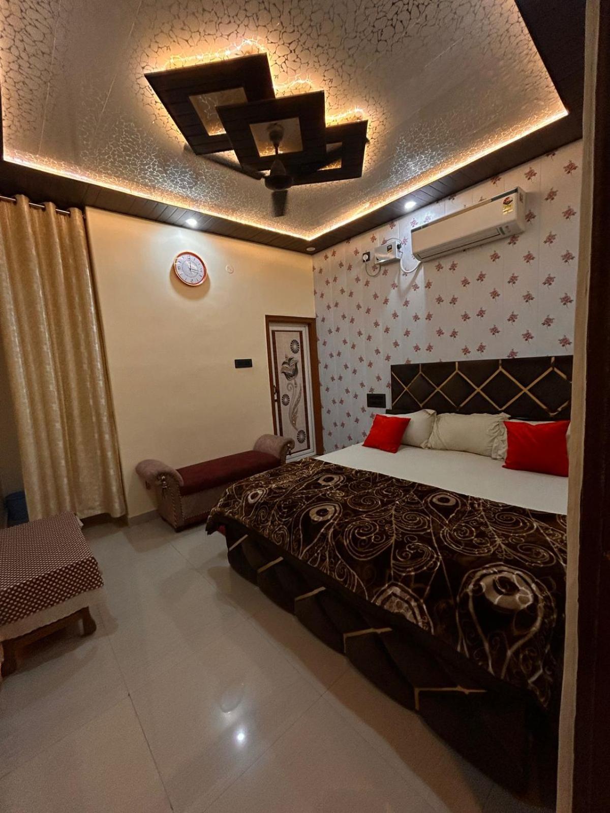 Hostel Temple Town Homes Assi Ghat